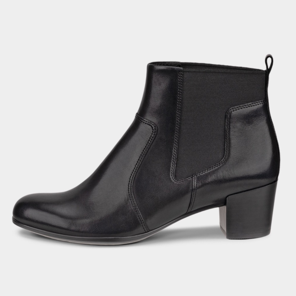 ECCO black  boots size9/ 9.5 EU 40